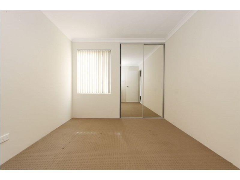 13 Magnet Close, Munster WA 6166