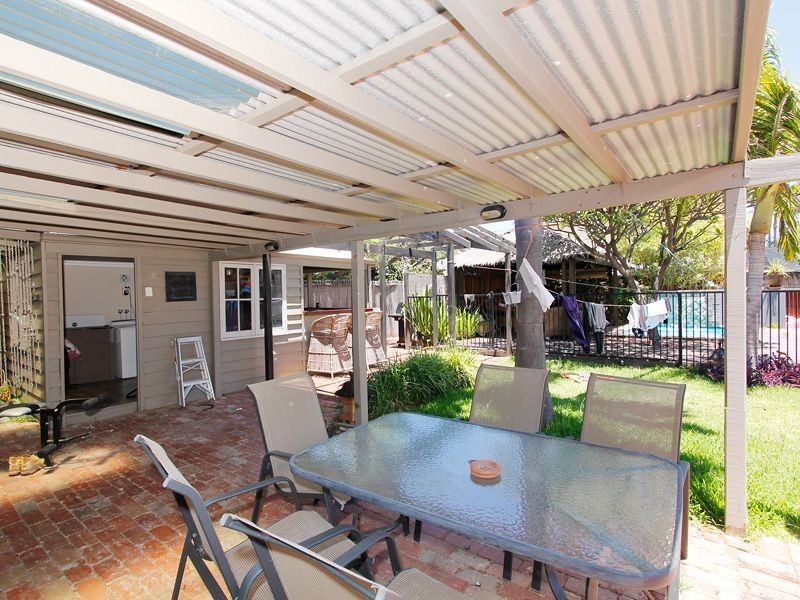 135 Edmund Street, Beaconsfield WA 6162