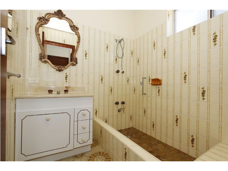 28 Forrest Road, Hamilton Hill WA 6163