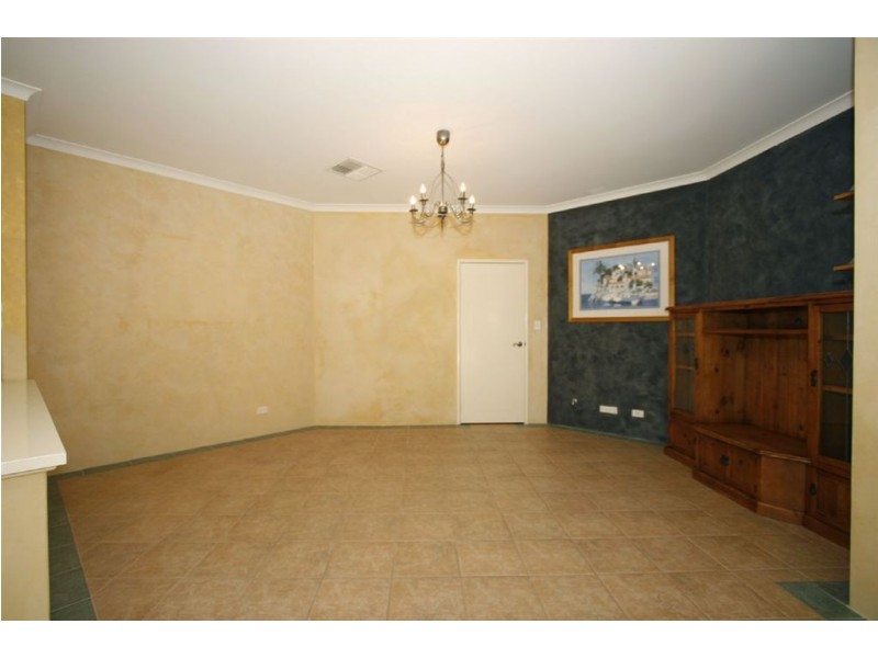 19 Richardson Road, Coogee WA 6166