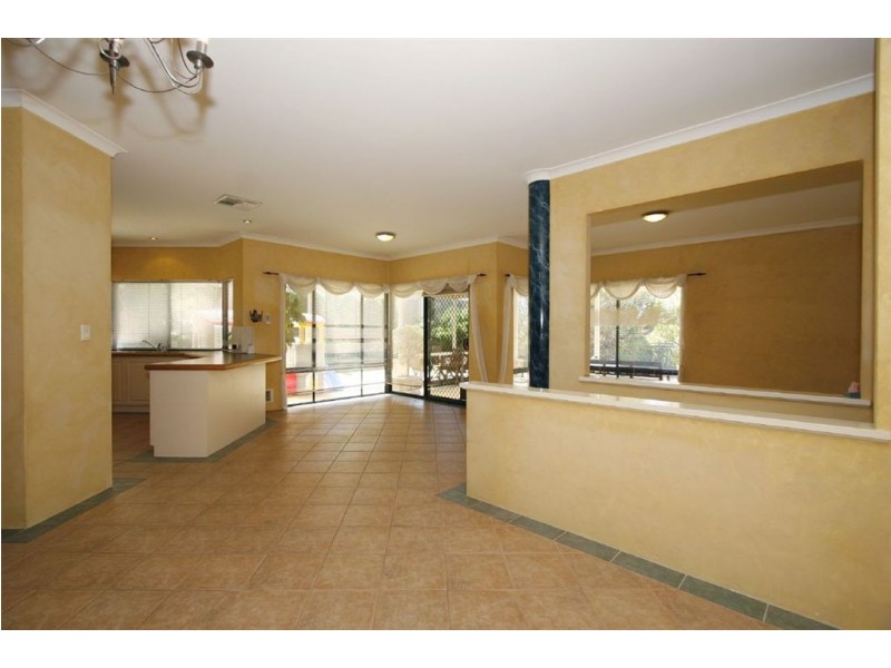 19 Richardson Road, Coogee WA 6166