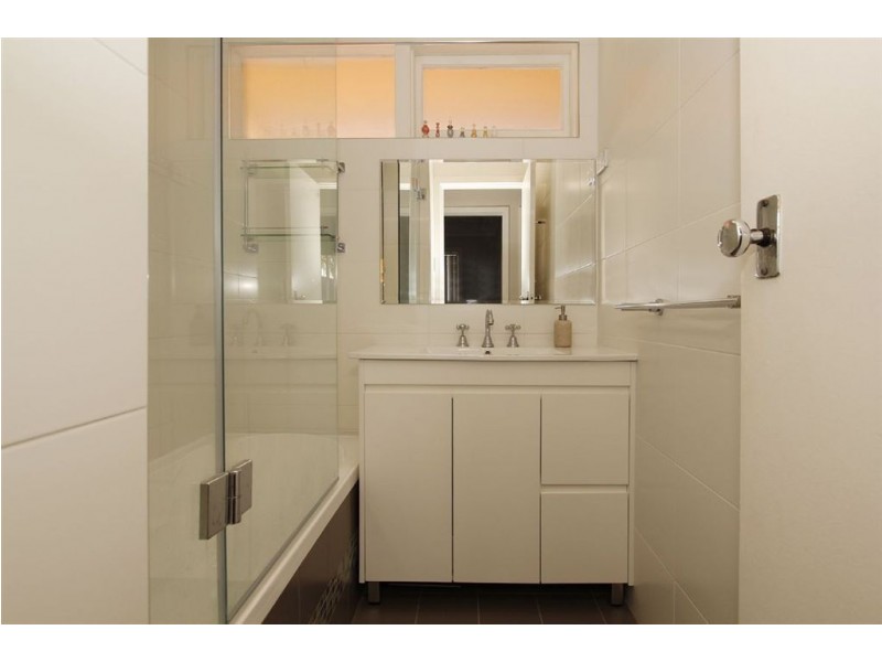 8 Harfleur Place, Hamilton Hill WA 6163