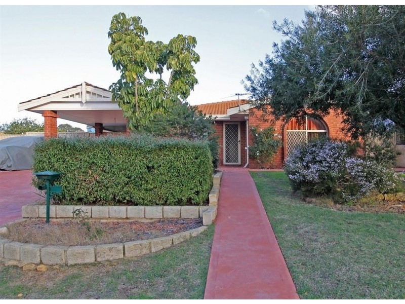 6 Dover Place, Yangebup WA 6164