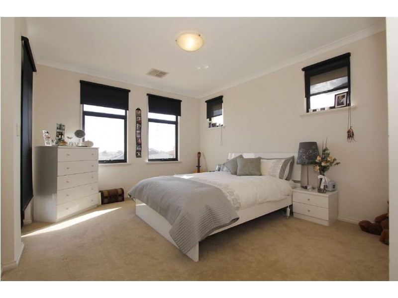 21 Seascape View, Yangebup WA 6164