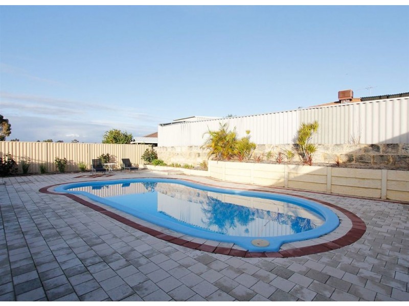 6 Dover Place, Yangebup WA 6164