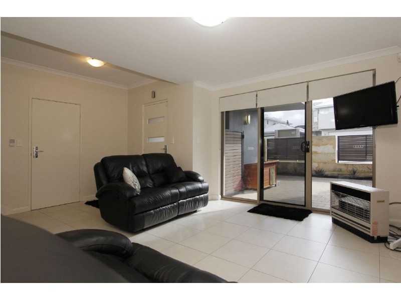 2 Carcione Rise, Yangebup WA 6164