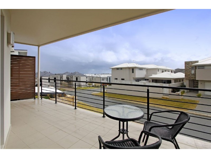 2 Carcione Rise, Yangebup WA 6164
