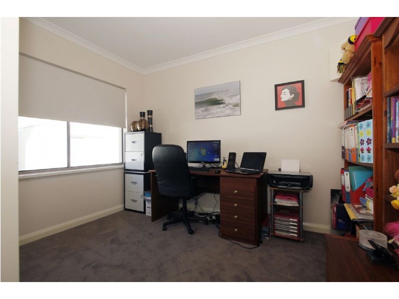 2 Carcione Rise, Yangebup WA 6164