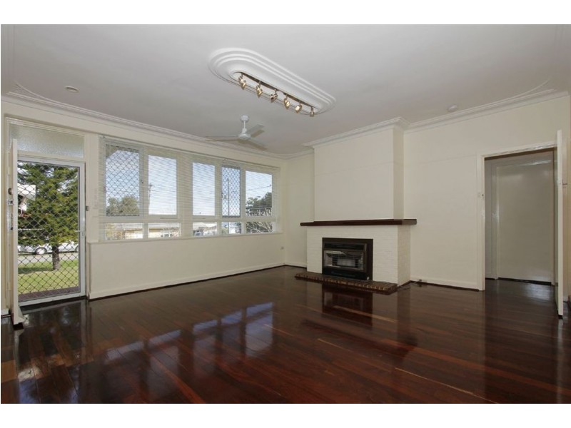 32 Milne Street, Bicton WA 6157