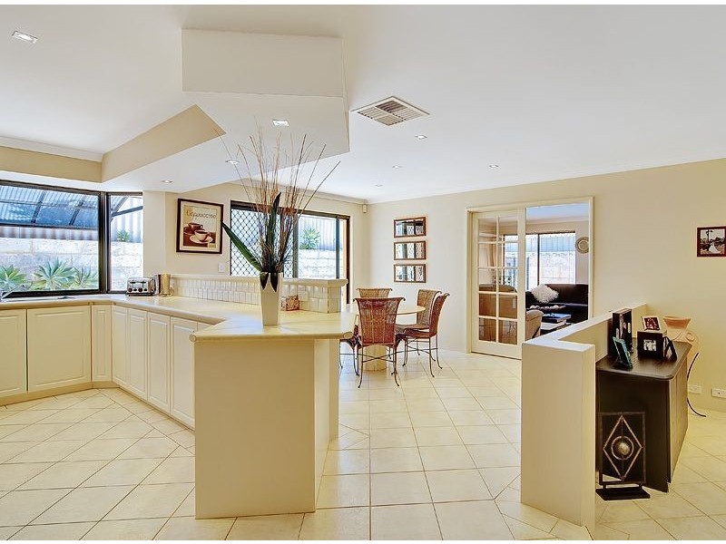 31 Drosera Loop, Beeliar WA 6164