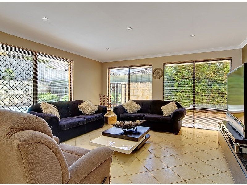 31 Drosera Loop, Beeliar WA 6164