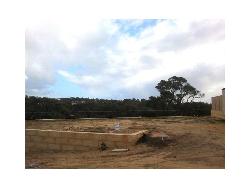 21 Apium Mews, Munster WA 6166