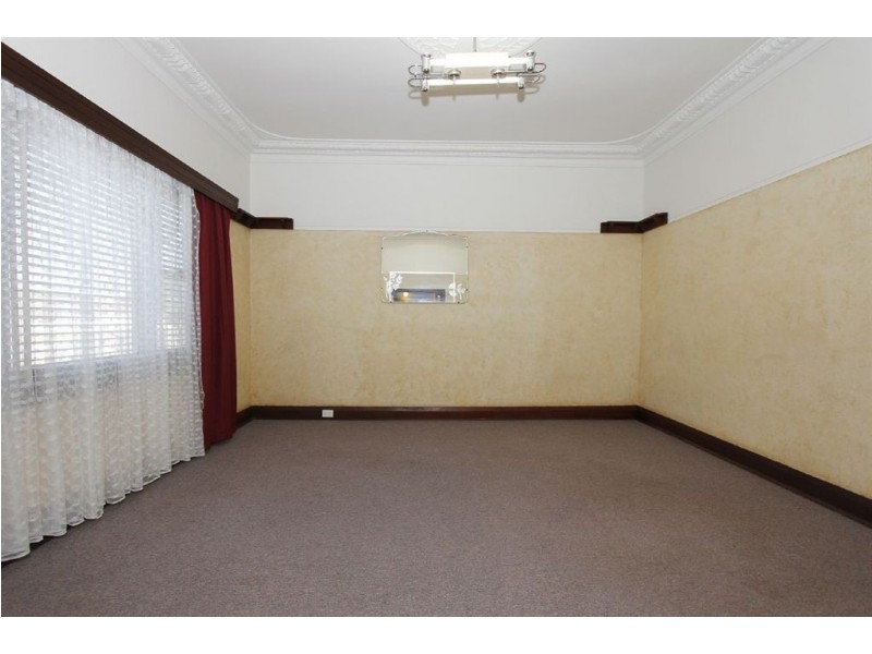 579 Rockingham Road, Munster WA 6166