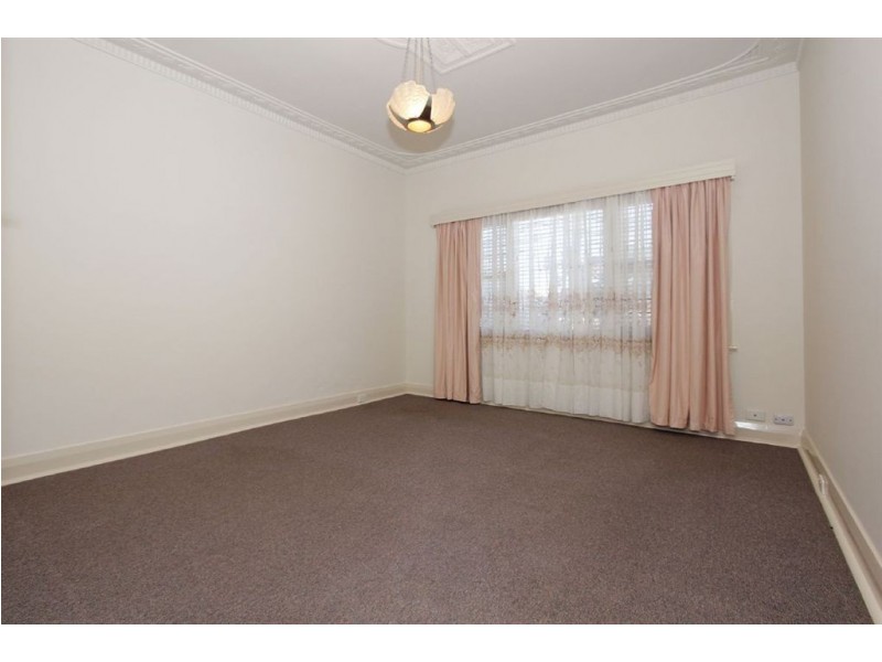 579 Rockingham Road, Munster WA 6166