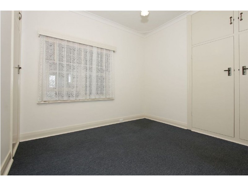 579 Rockingham Road, Munster WA 6166