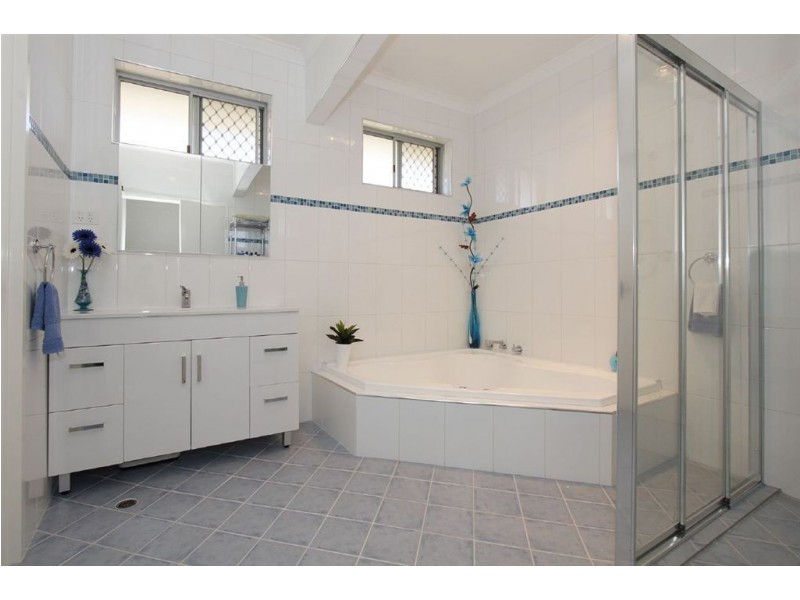 53 Briggs Street, South Lake WA 6164