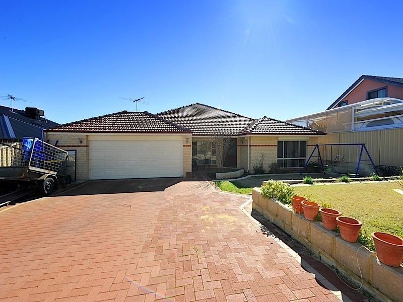 19 Tortorici Avenue, Sinagra WA 6065