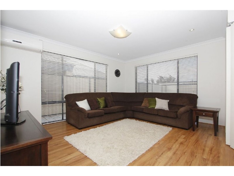 5 Giverny Gardens, Aubin Grove WA 6164