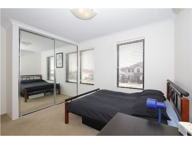 5 Giverny Gardens, Aubin Grove WA 6164