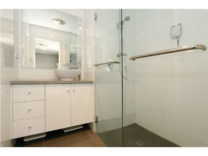 17 Shirley Avenue, Mount Pleasant WA 6153