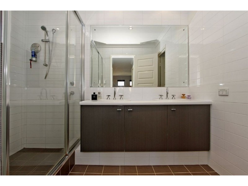 16 Lorne Avenue, Hammond Park WA 6164