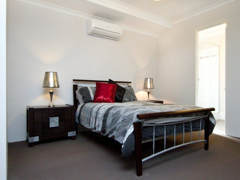 287 Lyon Road, Aubin Grove WA 6164