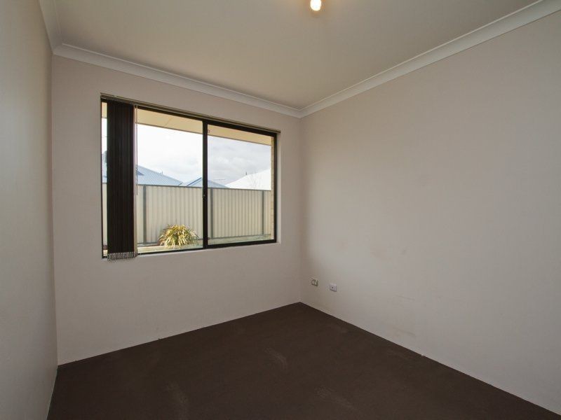 287 Lyon Road, Aubin Grove WA 6164