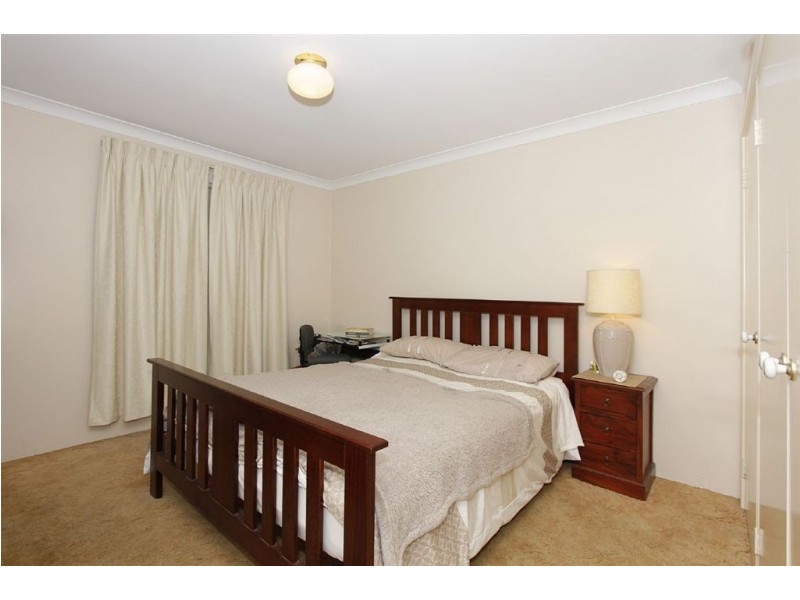 18/6 Edeline Street, Spearwood WA 6163