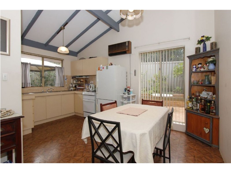 18/6 Edeline Street, Spearwood WA 6163