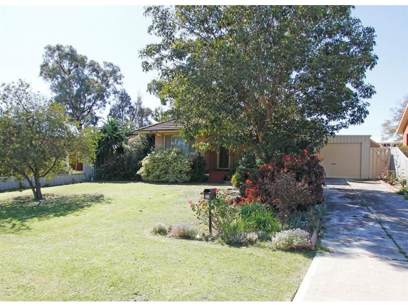 32 Dorcas Way, Coolbellup WA 6163