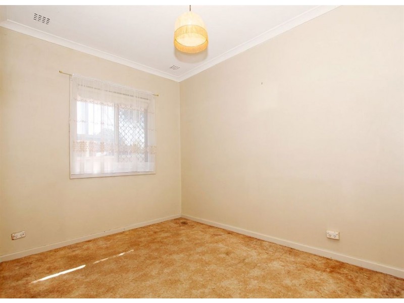 32 Dorcas Way, Coolbellup WA 6163