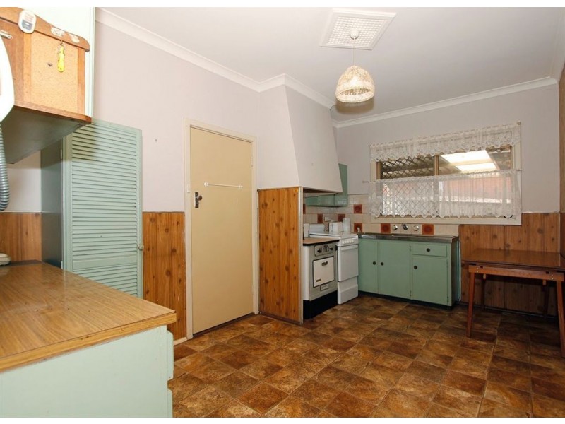 32 Dorcas Way, Coolbellup WA 6163