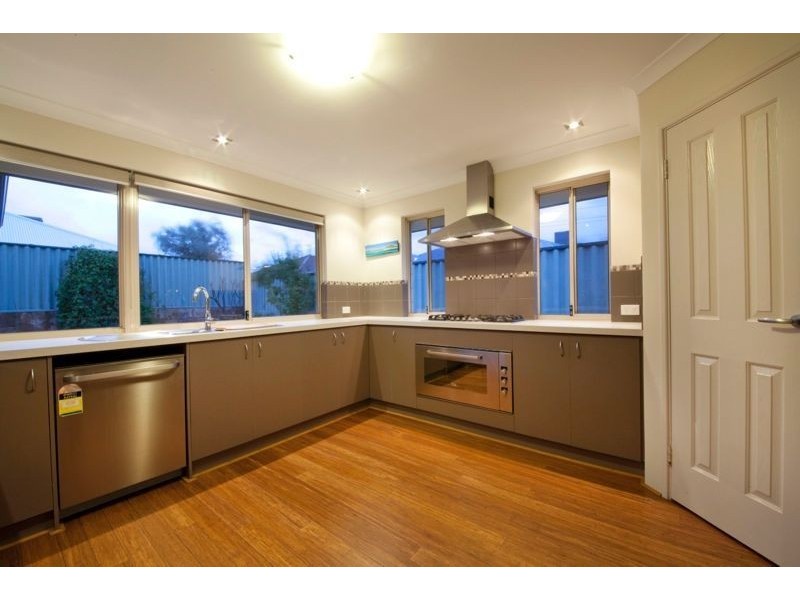 73 Cape Le Grand Avenue, Aubin Grove WA 6164