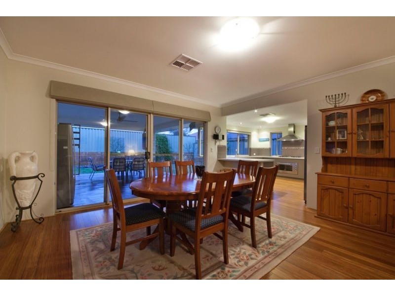 73 Cape Le Grand Avenue, Aubin Grove WA 6164