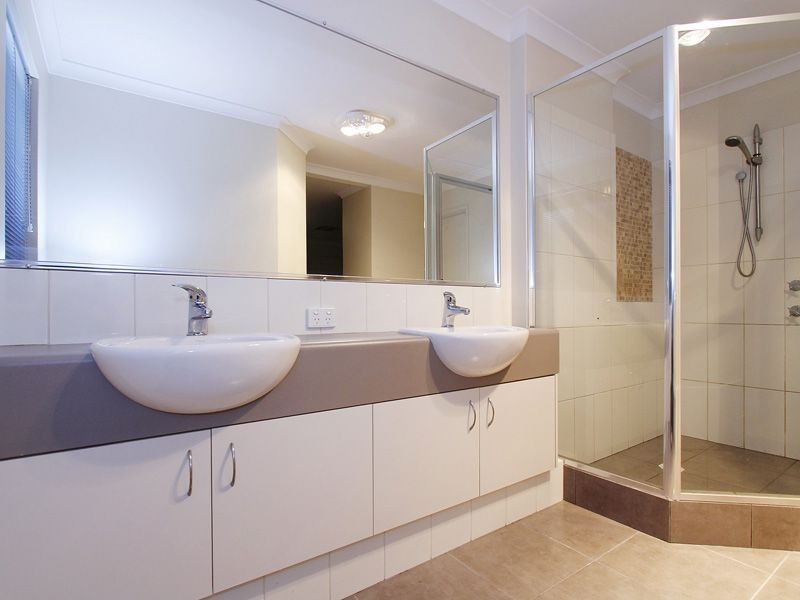 73 Cape Le Grand Avenue, Aubin Grove WA 6164