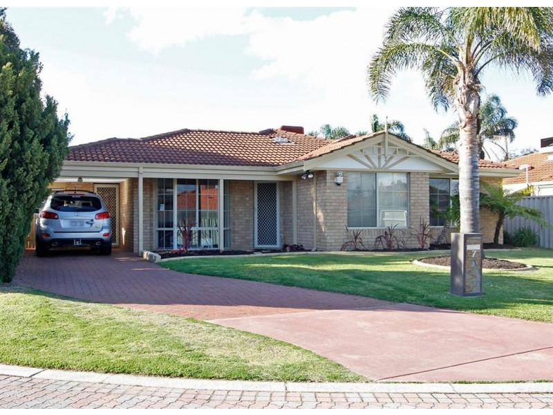 7 Bree Close, Atwell WA 6164