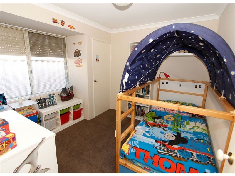 7 Bree Close, Atwell WA 6164