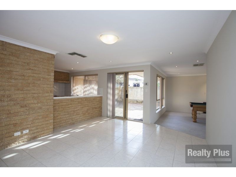 22 Blackwood Avenue, Hamilton Hill WA 6163