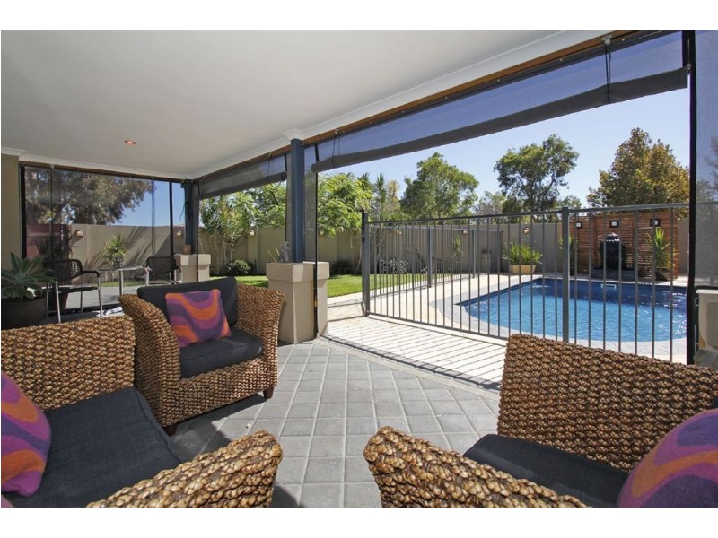 3 Orlando Avenue, Bibra Lake WA 6163