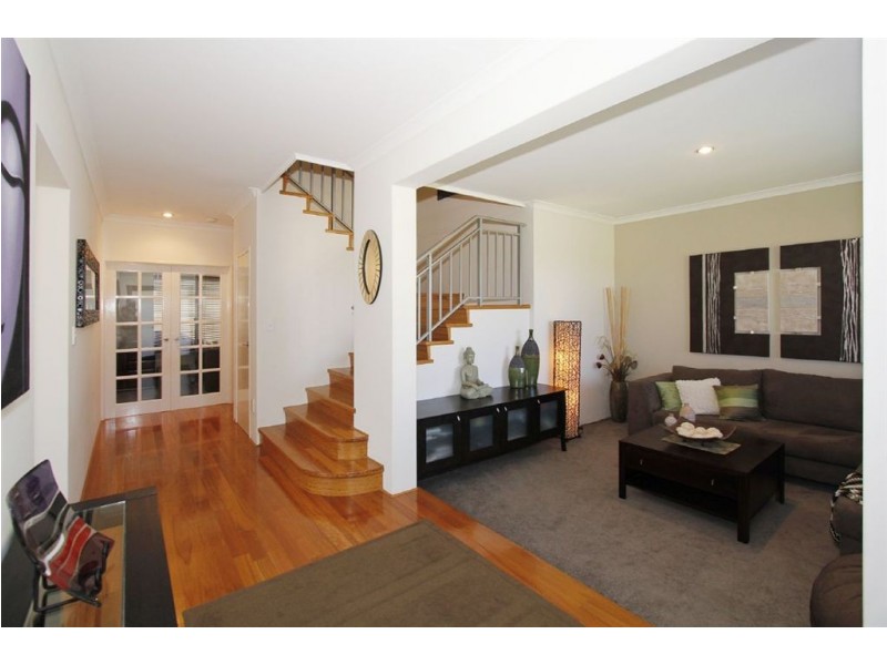 3 Orlando Avenue, Bibra Lake WA 6163