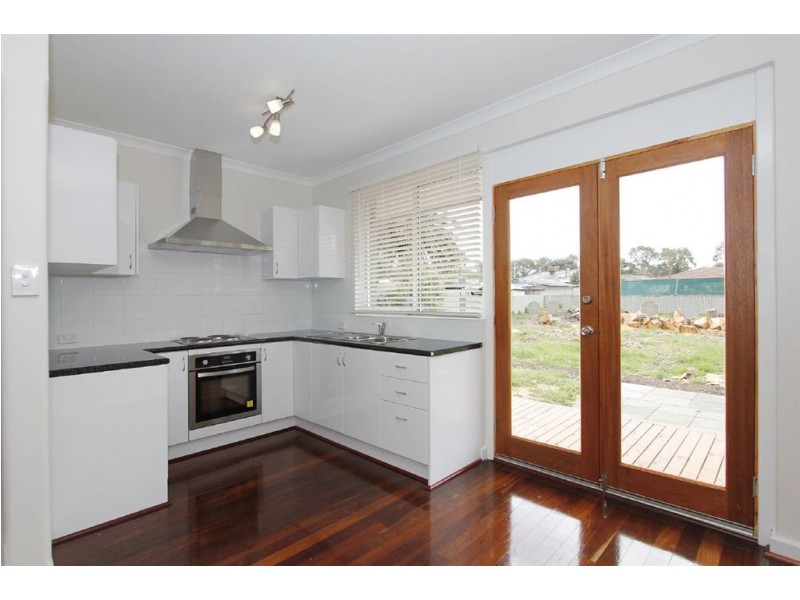 84 Edeline Street, Spearwood WA 6163