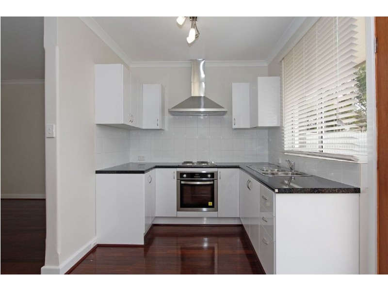 84 Edeline Street, Spearwood WA 6163