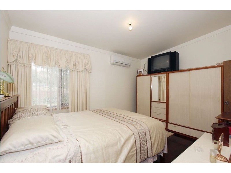 1 Edeline Street, Spearwood WA 6163