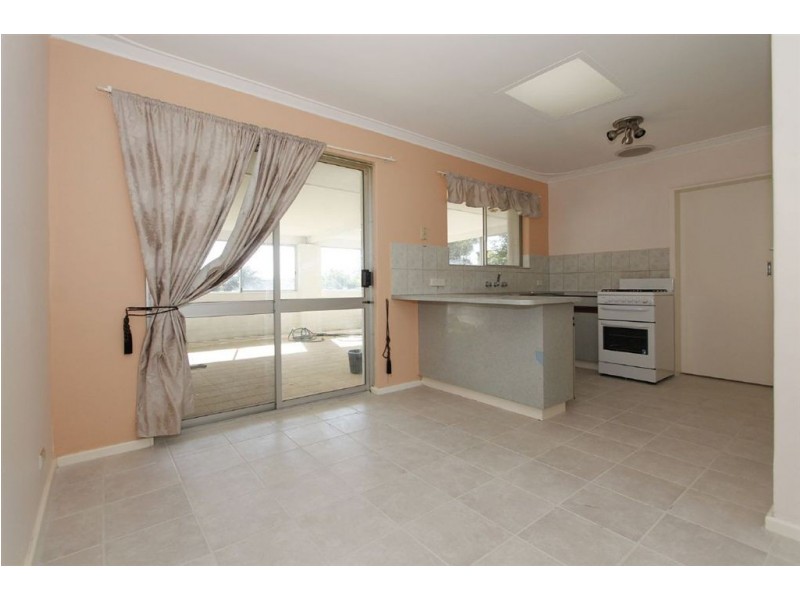 201 Rockingham Road, Hamilton Hill WA 6163