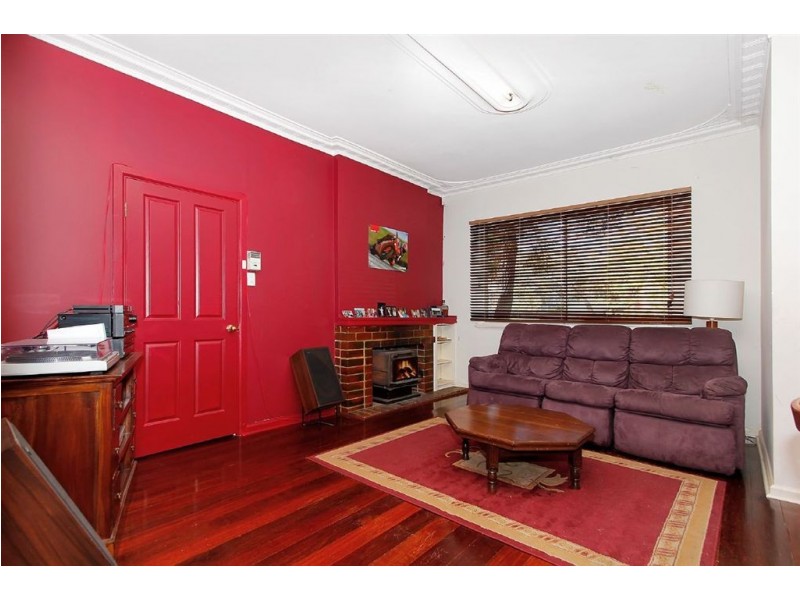 68 Snook Crescent, Hilton WA 6163