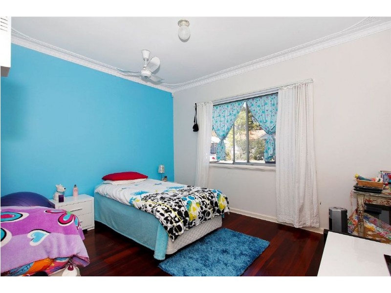 68 Snook Crescent, Hilton WA 6163