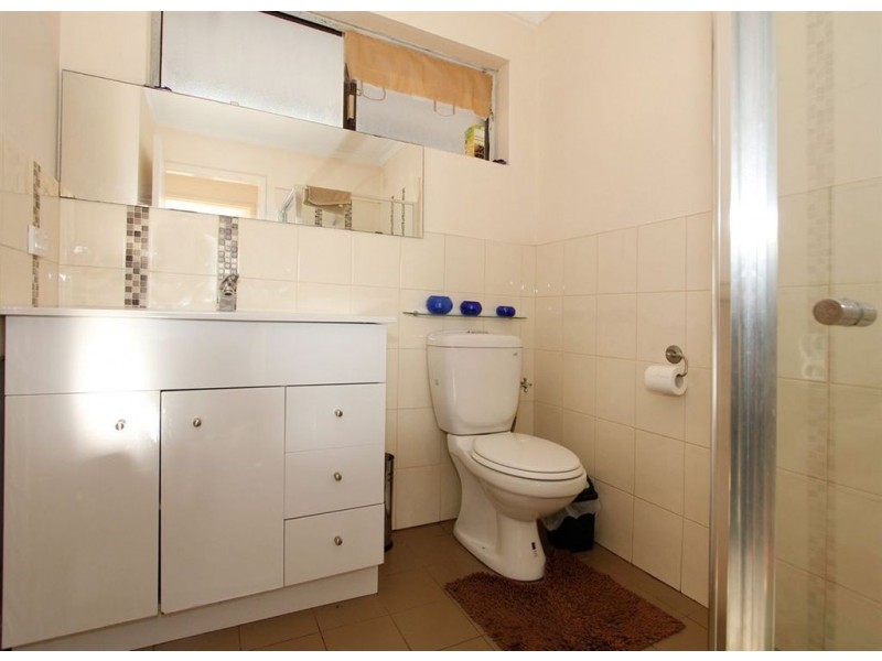 1/15 Ives Street, Hamilton Hill WA 6163