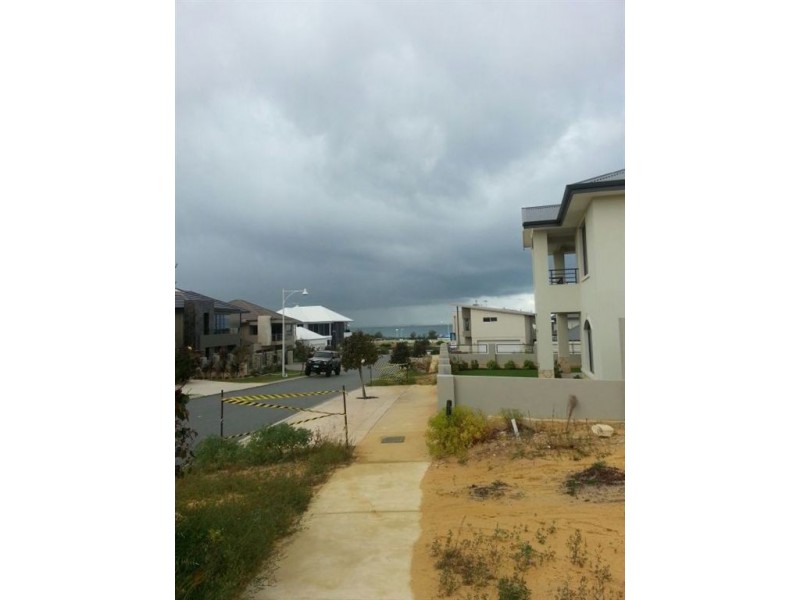 9 Cambria Link, North Coogee WA 6163