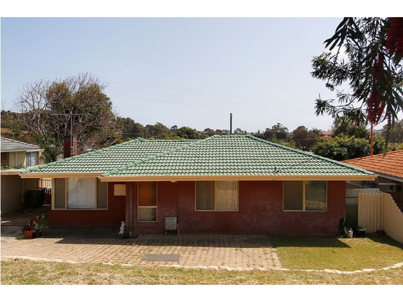 6 Claygate Road, Hamilton Hill WA 6163