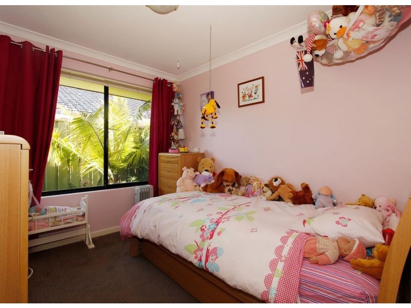 4 Calder Way, Atwell WA 6164